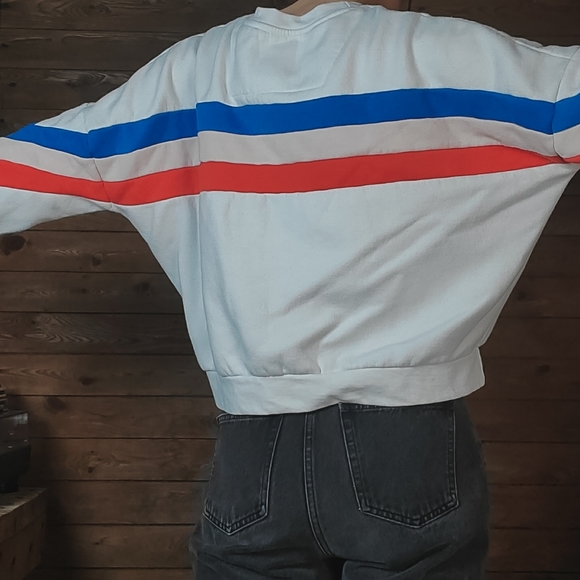 Striped White Red Blue Slightly Cropped Sweater - Picture 4 of 9